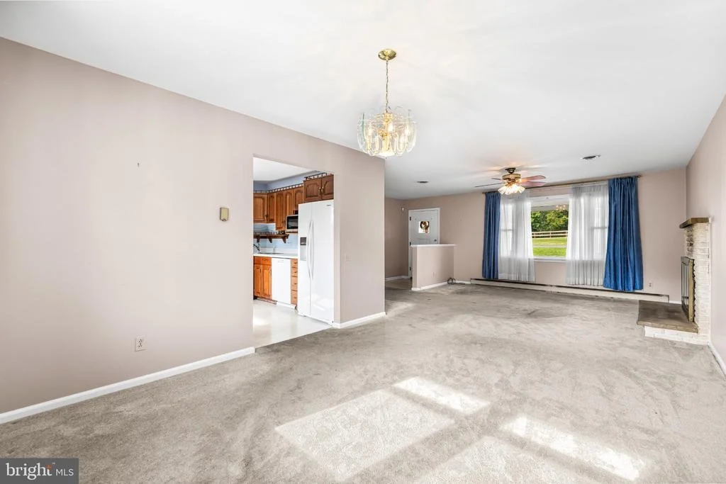 Photo of 12721 MANOR ROAD