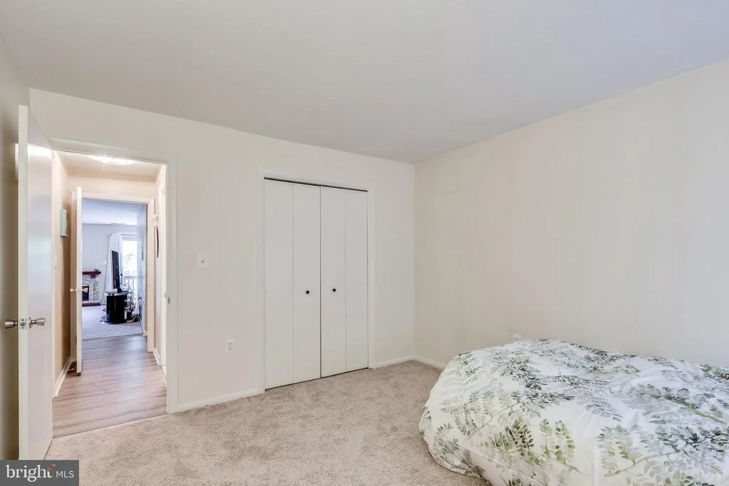 Photo of Unit 5 at 10075 WINDSTREAM DRIVE