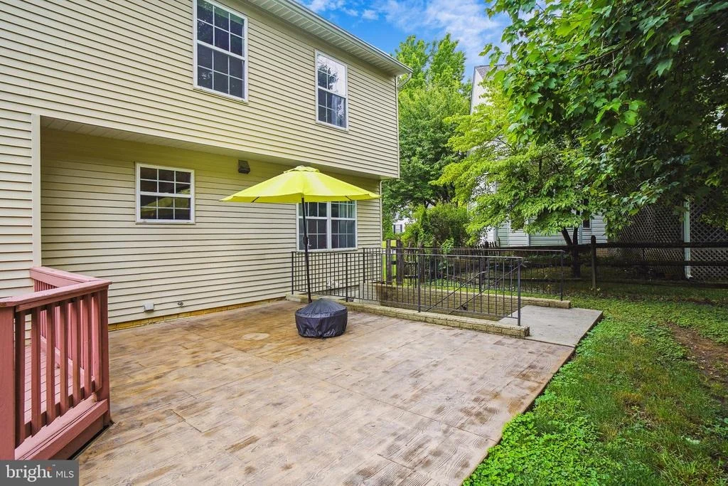 Photo of 5230 KINGSBROOK DRIVE