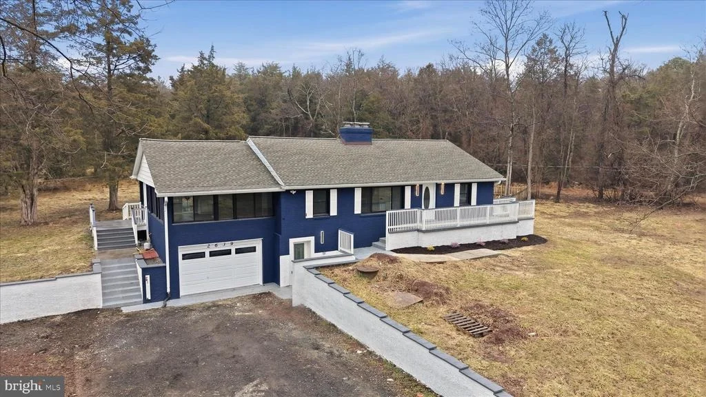 Photo of 2639 LOGMILL ROAD