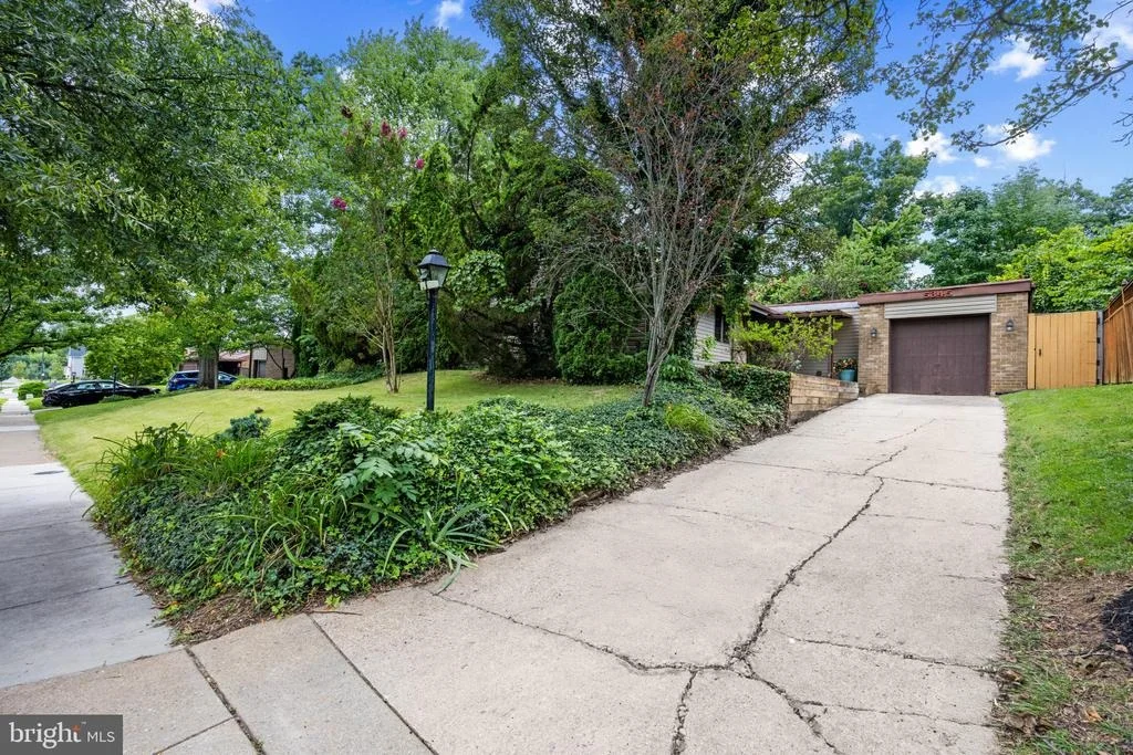 Photo of 5345 HIGH TOR HILL