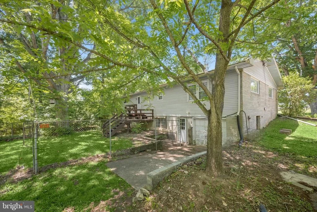 Photo of 9915 MASSER ROAD