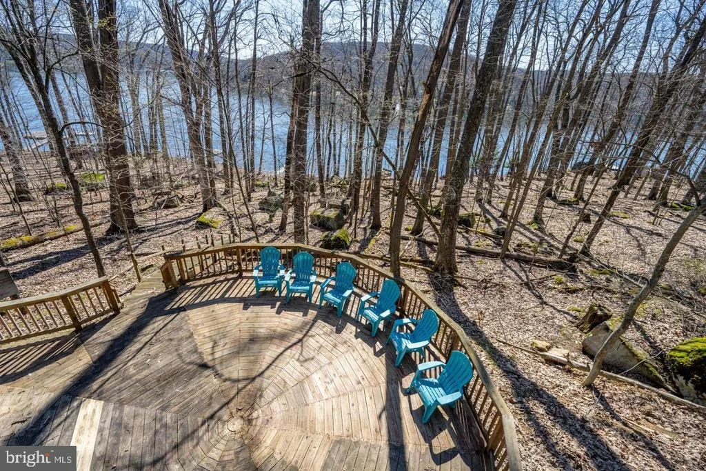 Photo of 2849 SHINGLE CAMP ROAD