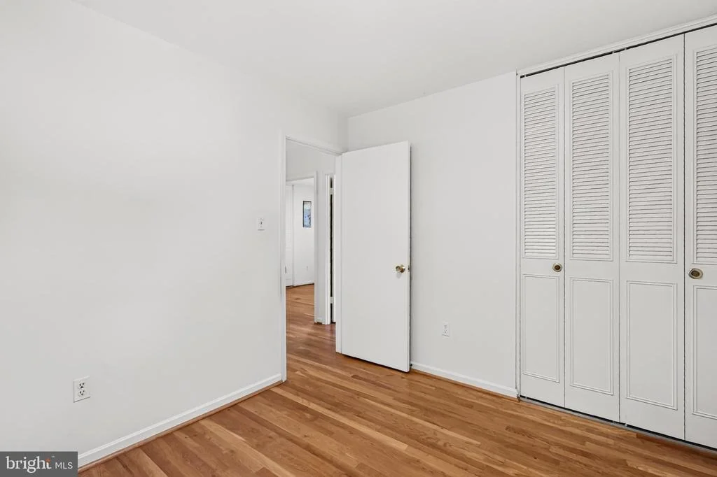 Photo of 5239 RICHARDSON DRIVE