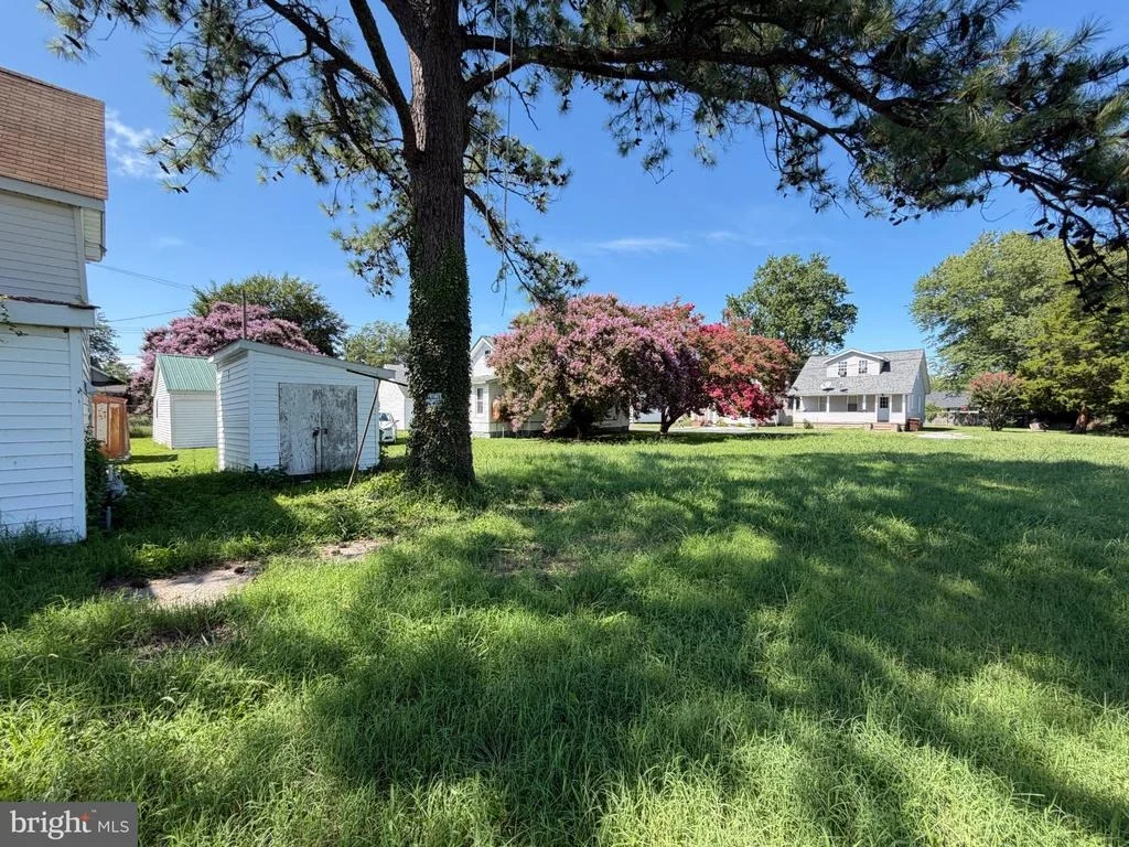 Photo of 201 BOUNDARY AVENUE