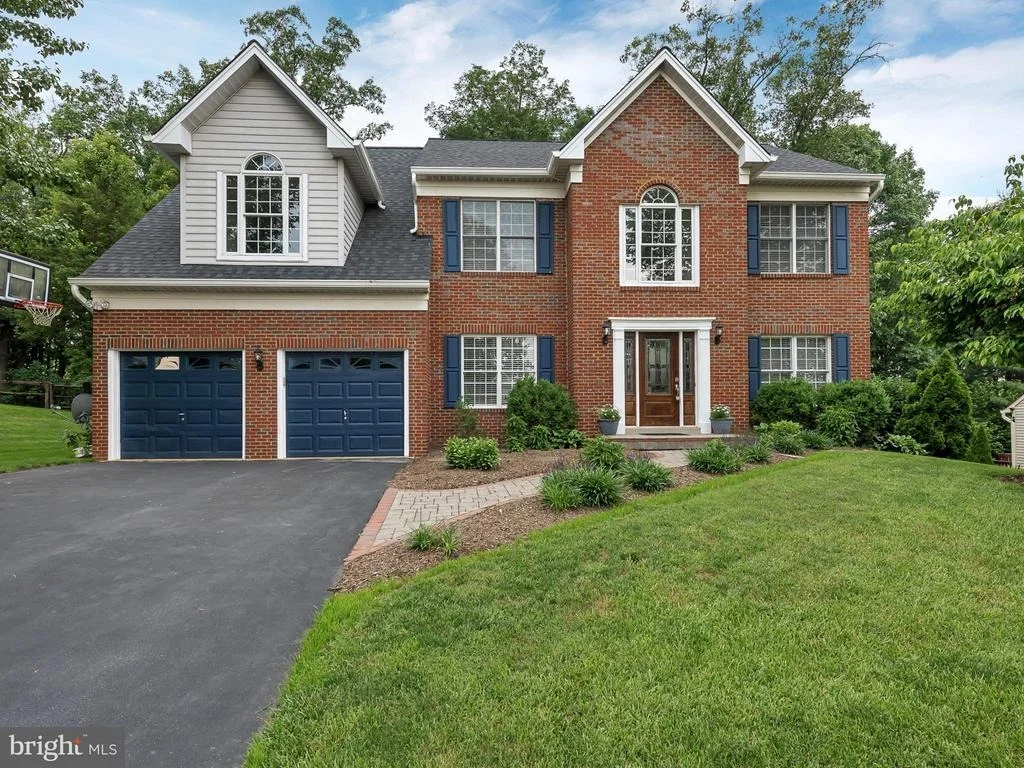 Photo of 6147 FIELDCREST DRIVE