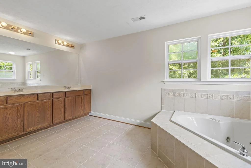 Photo of 6 POWELL PLACE