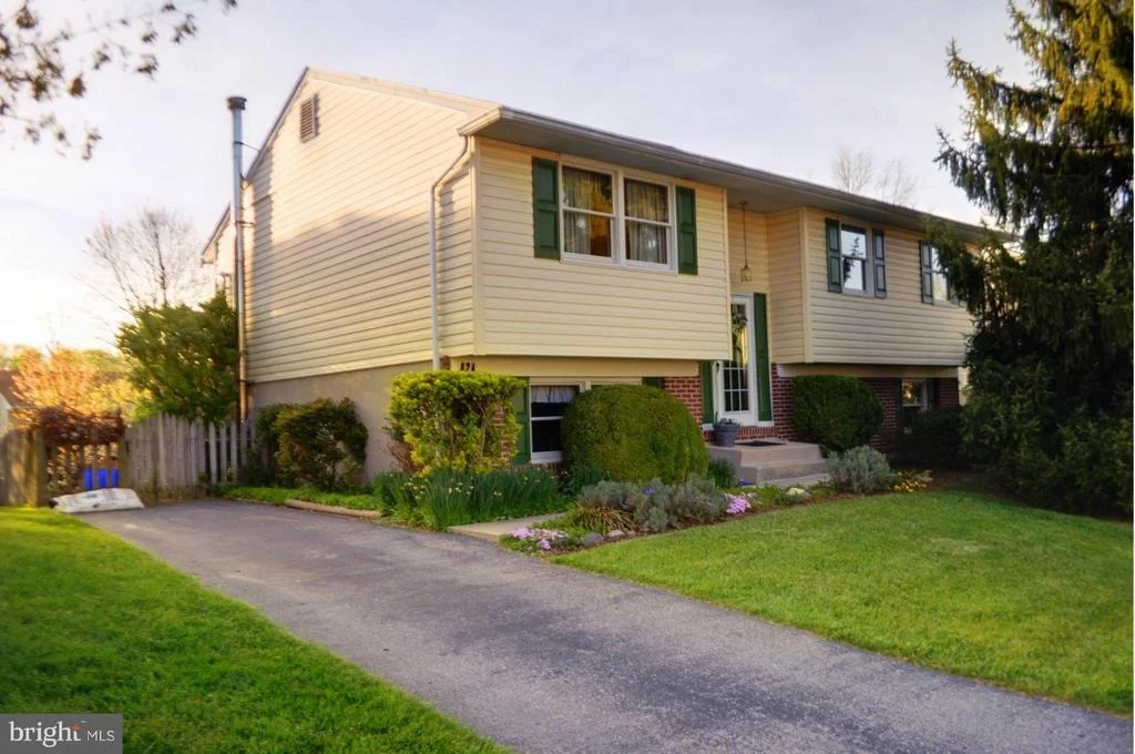 Photo of 424 WESTSIDE BOULEVARD