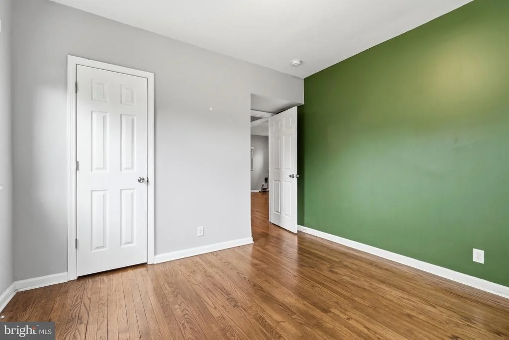 Photo of 6515 GATEWAY BOULEVARD