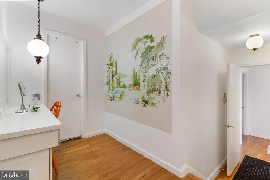 Photo of 2609 VILLAGE LANE