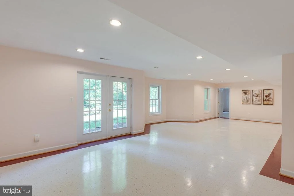 Photo of 12104 WALNUT BRANCH ROAD