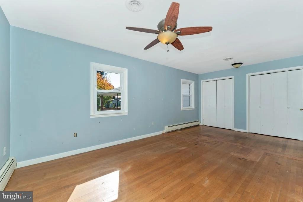 Photo of 406 LEE PLACE