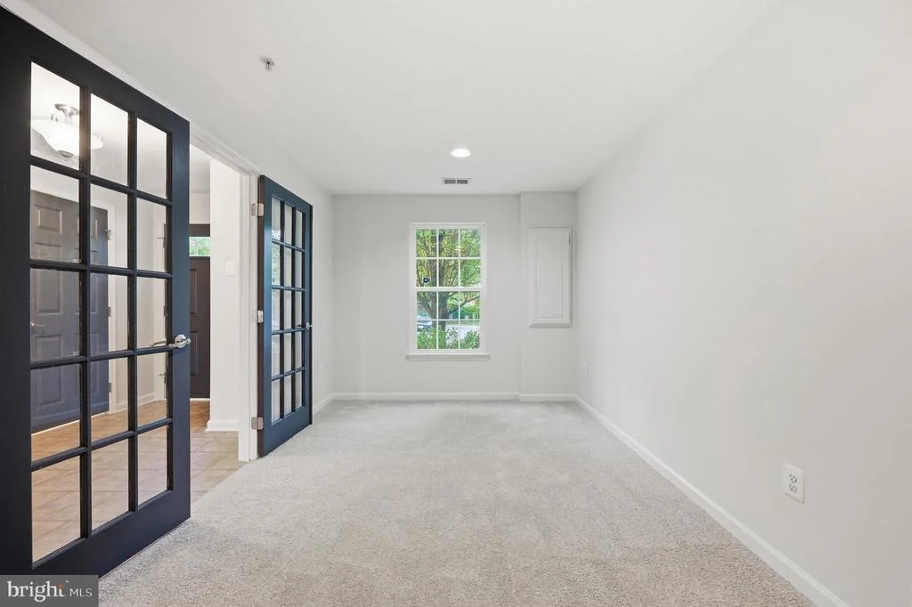 Photo of 2075 SPRING RUN CIRCLE