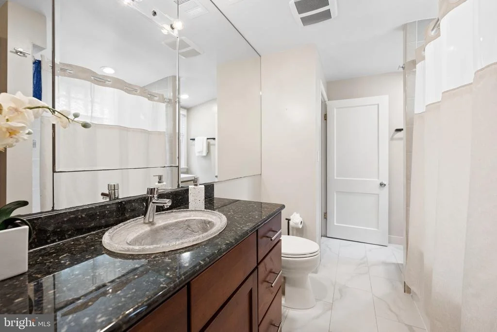 Photo of 404 LEXINGTON DRIVE
