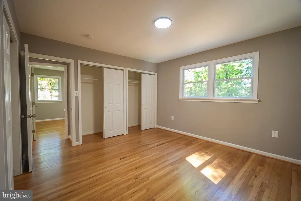 Photo of 4150 BARRETT