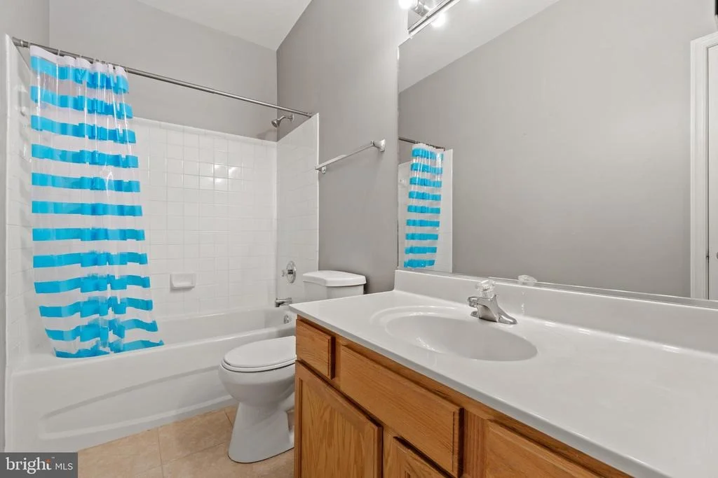 Photo of 6912 VERSAILLE DRIVE