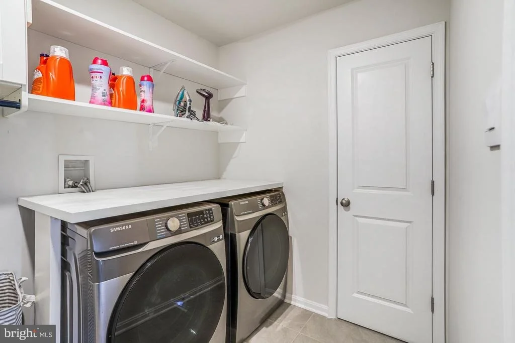 Photo of 504 CARROLL WALK AVE