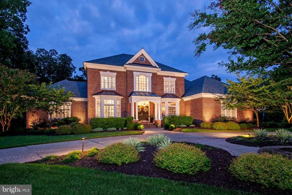 Photo of 2996 RIVER REACH