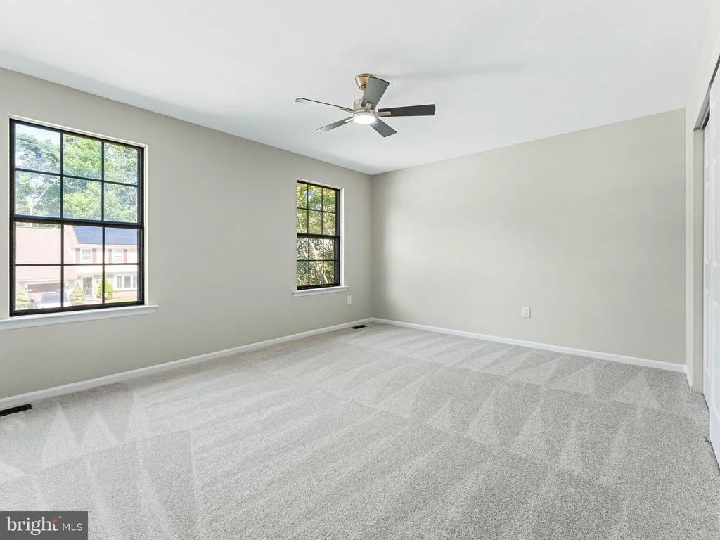 Photo of 46 WOODHAVEN WAY