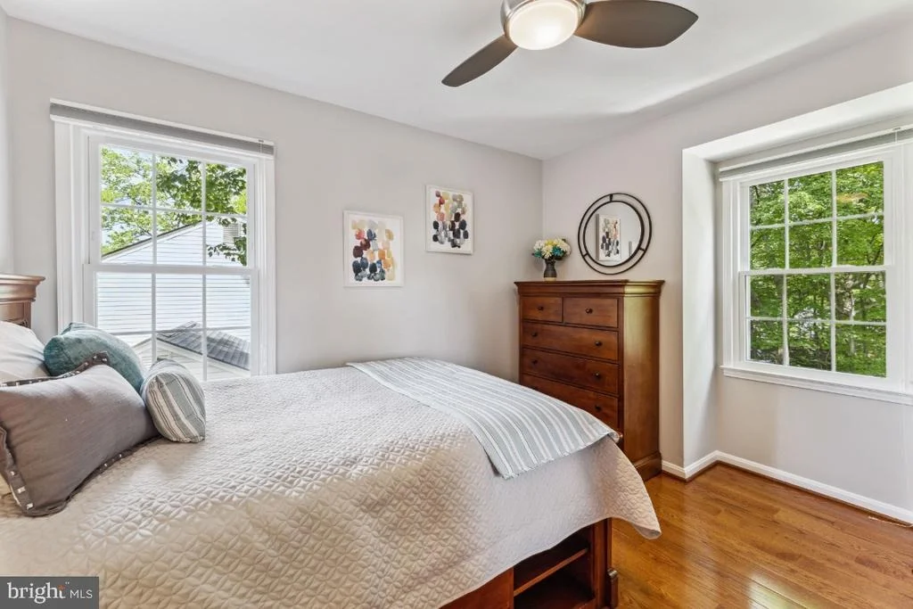 Photo of 7313 LANGSFORD COURT