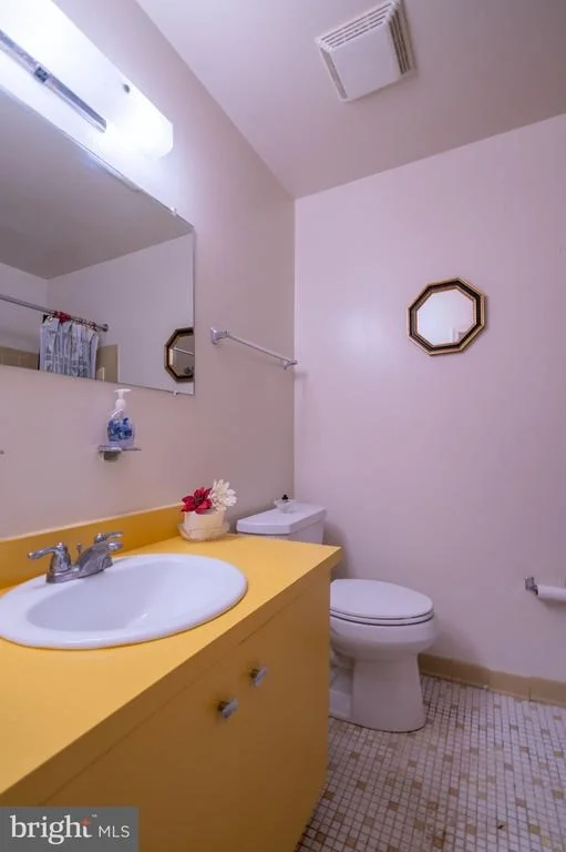 Photo of 4709 IRIS PLACE