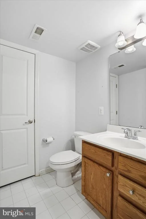 Photo of 1304 MOORE SPRING COURT