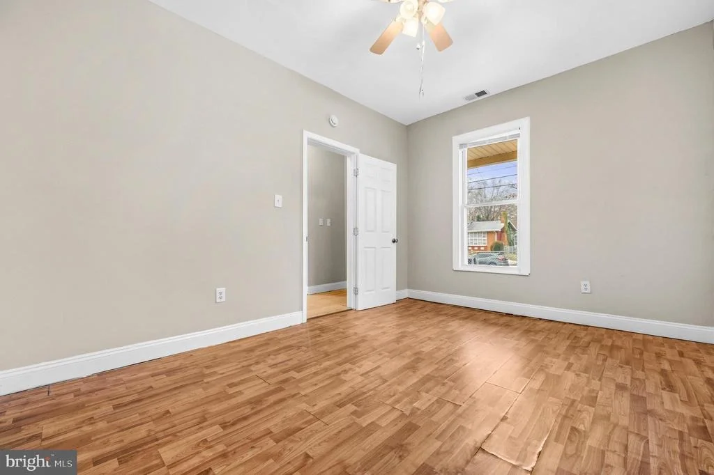 Photo of 809 EASTERN AVENUE