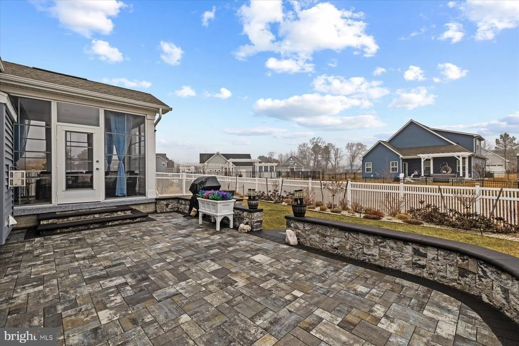 Photo of 37333 KESTREL WAY