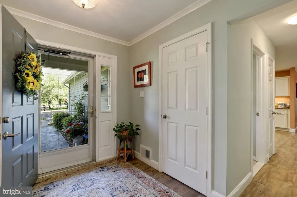 Photo of 800 BRIDGEPORT WAY
