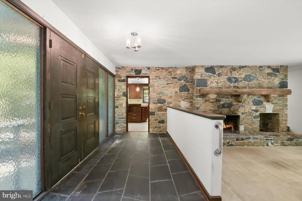 Photo of 13922 WAYSIDE DRIVE