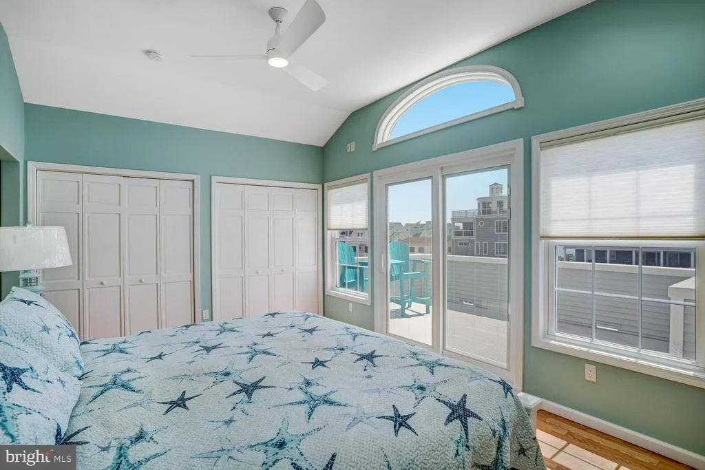 Photo of 20 CARROLL AVENUE
