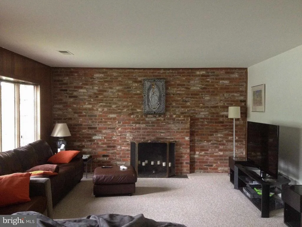 Photo of 6305 HARDY DRIVE