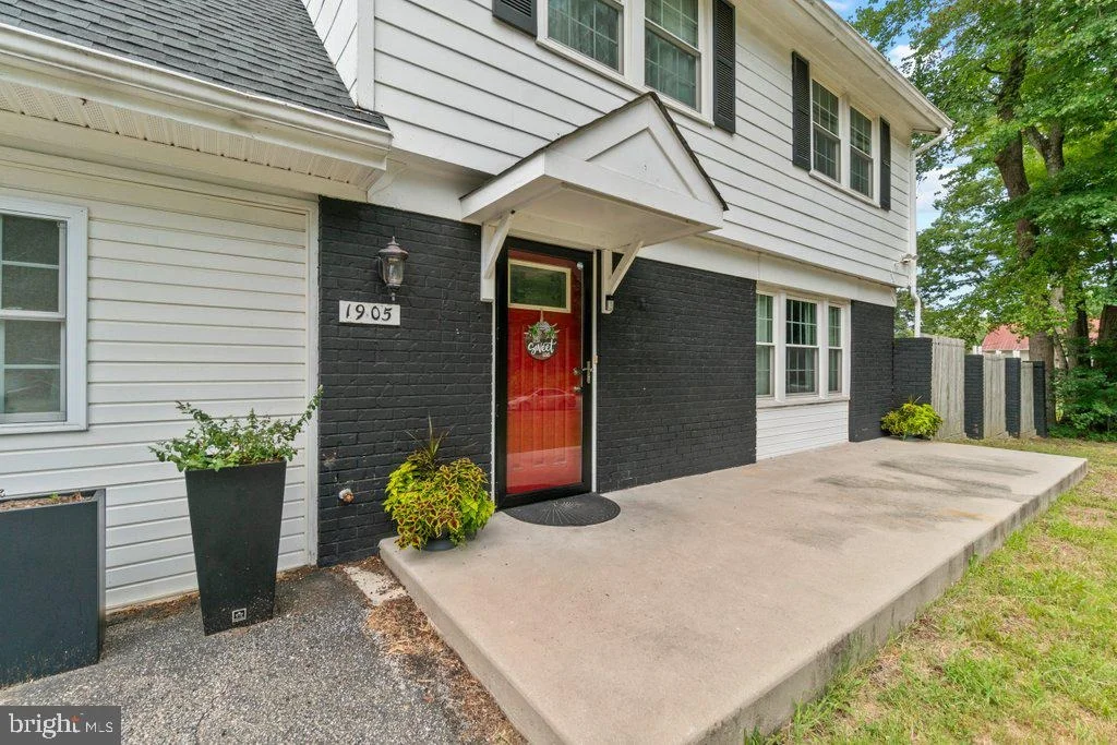 Photo of 1905 MITCHELLVILLE ROAD