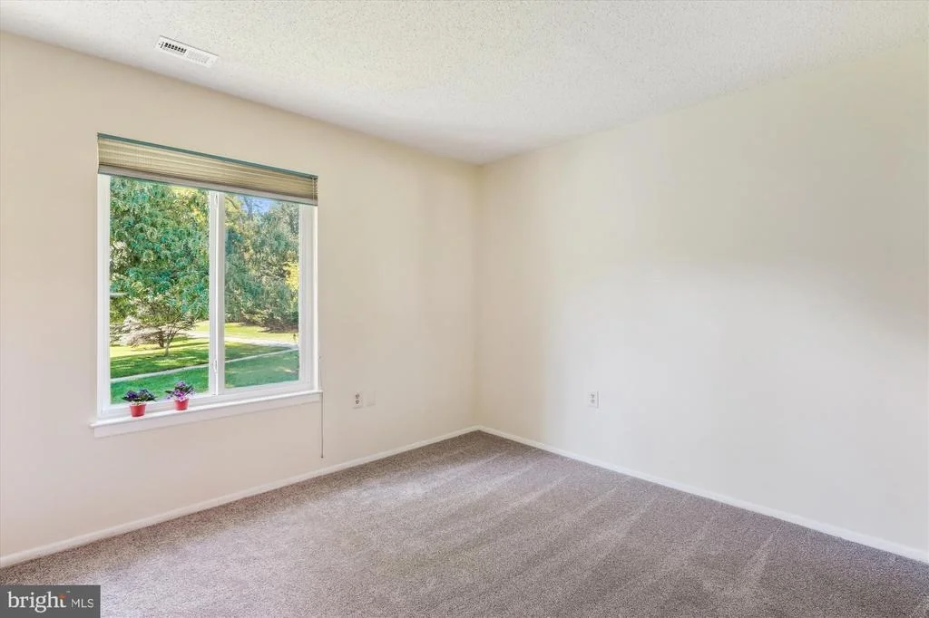 Photo of Unit 31B at 3702 MARBLE ARCH WAY