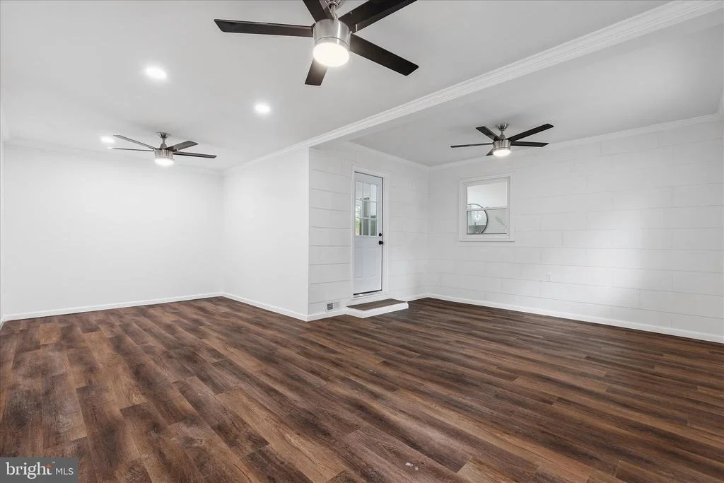 Photo of 1511 LONG POINT ROAD