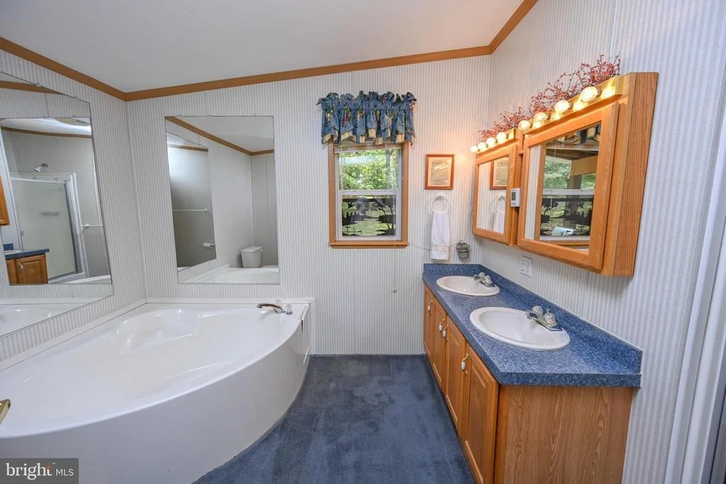 Photo of 332 HIGH POINT DRIVE