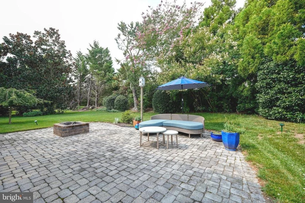 Photo of 2 CEDAR GROVE COURT