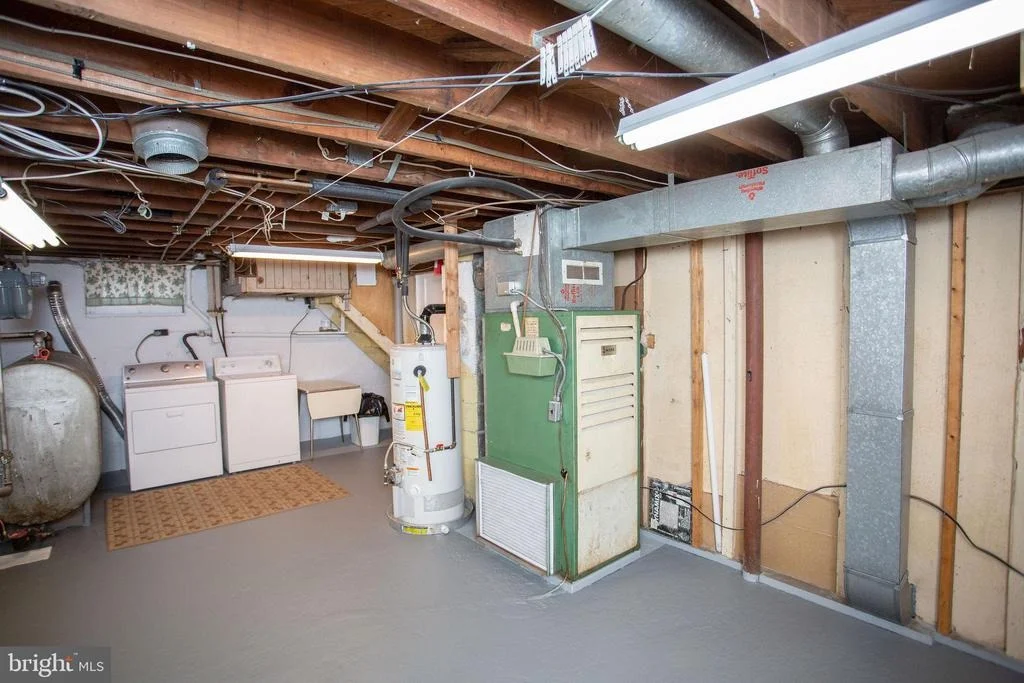 Photo of 10 SCHOOL LANE