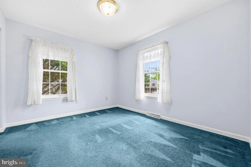 Photo of 704 COLLIER COURT