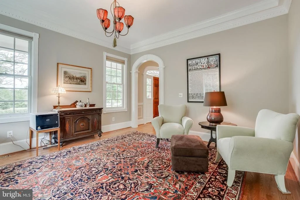 Photo of 6504 GRIFFITH ROAD