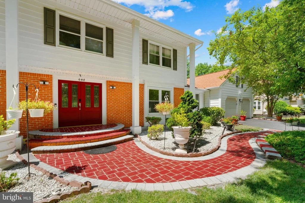 Photo of 1 W CARTWRIGHT DRIVE