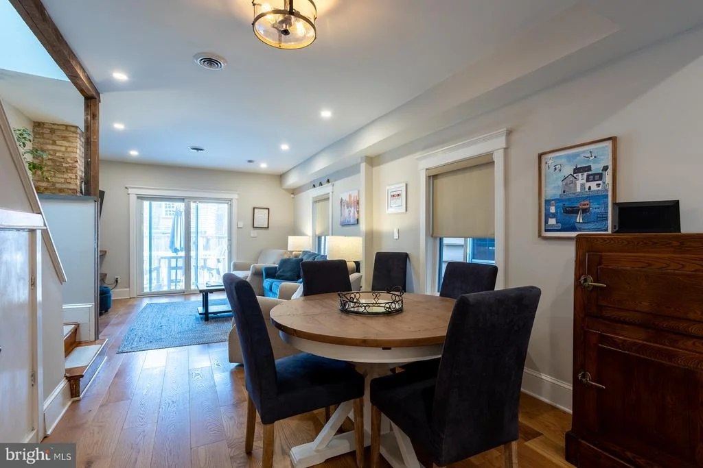 Photo of 32 CORNHILL STREET