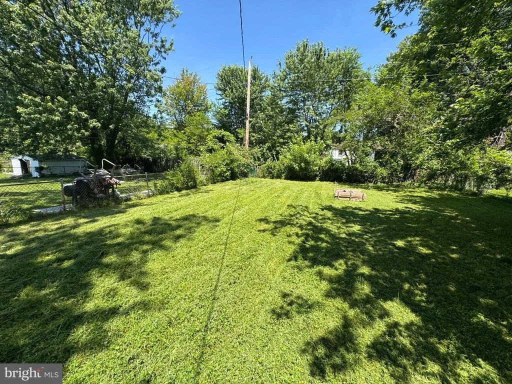 Photo of 4624 MARY AVENUE