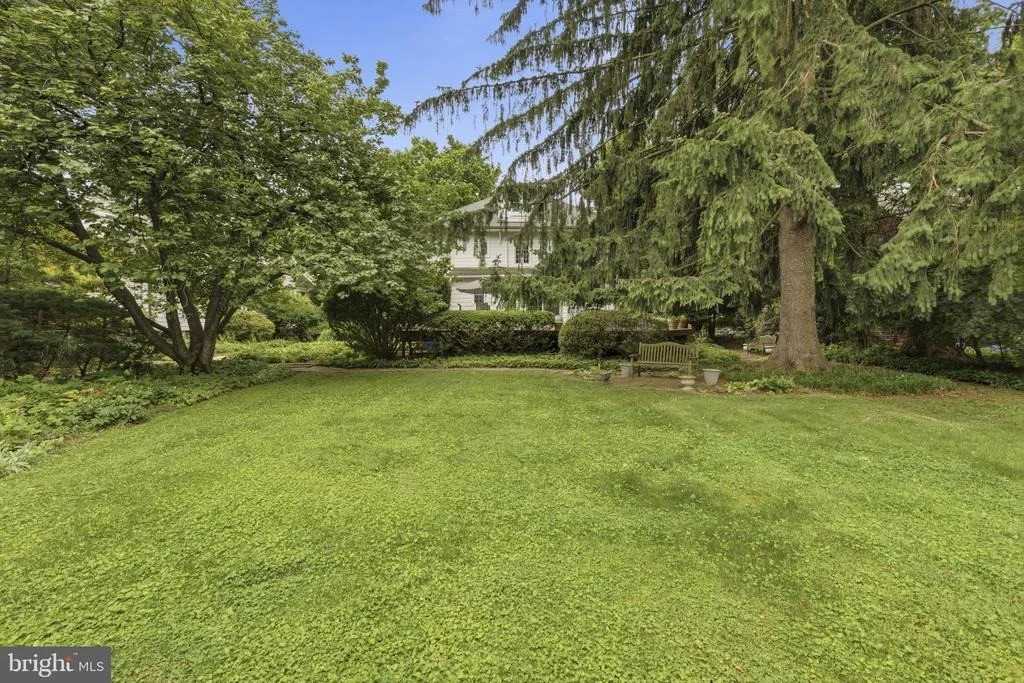 Photo of 3706 MENLO DRIVE