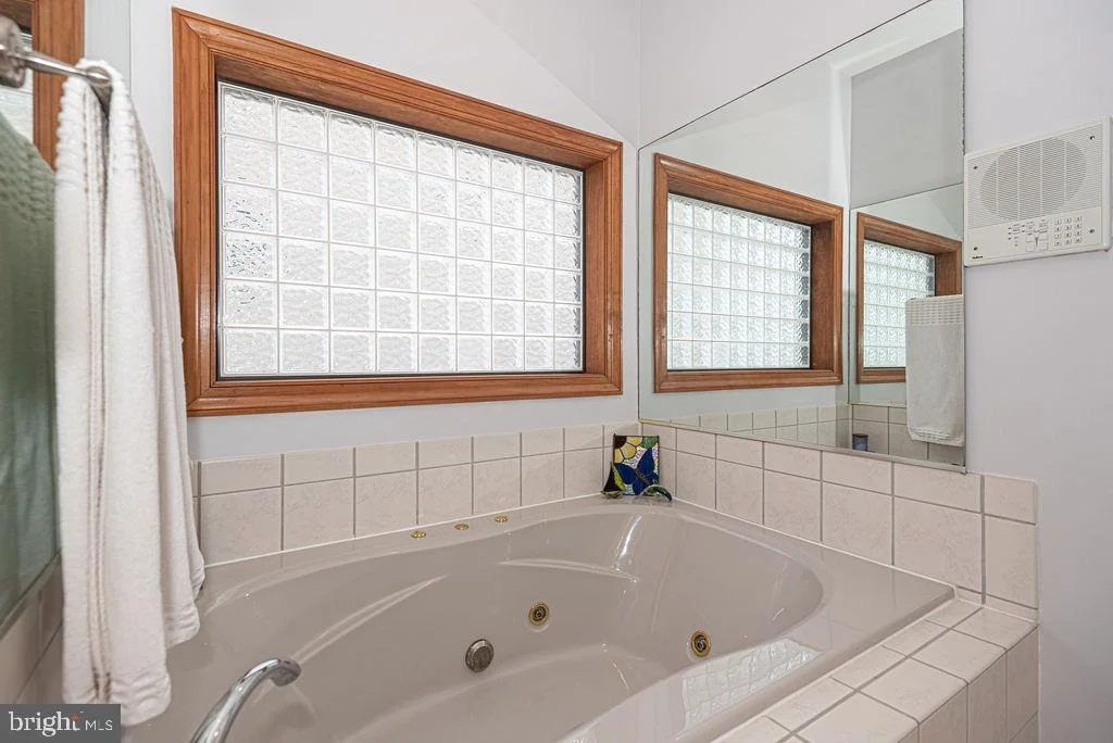 Photo of 23 HARLAN TRACE