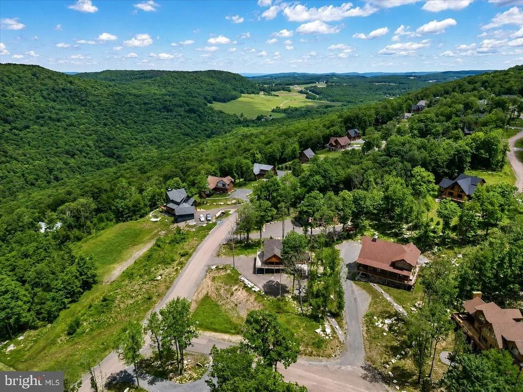 Photo of 957 N CAMP ROAD