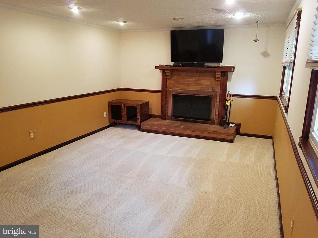 Photo of 9621 PODIUM DRIVE