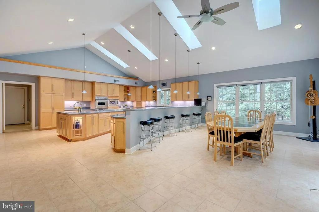 Photo of 22095 WILSON ROAD