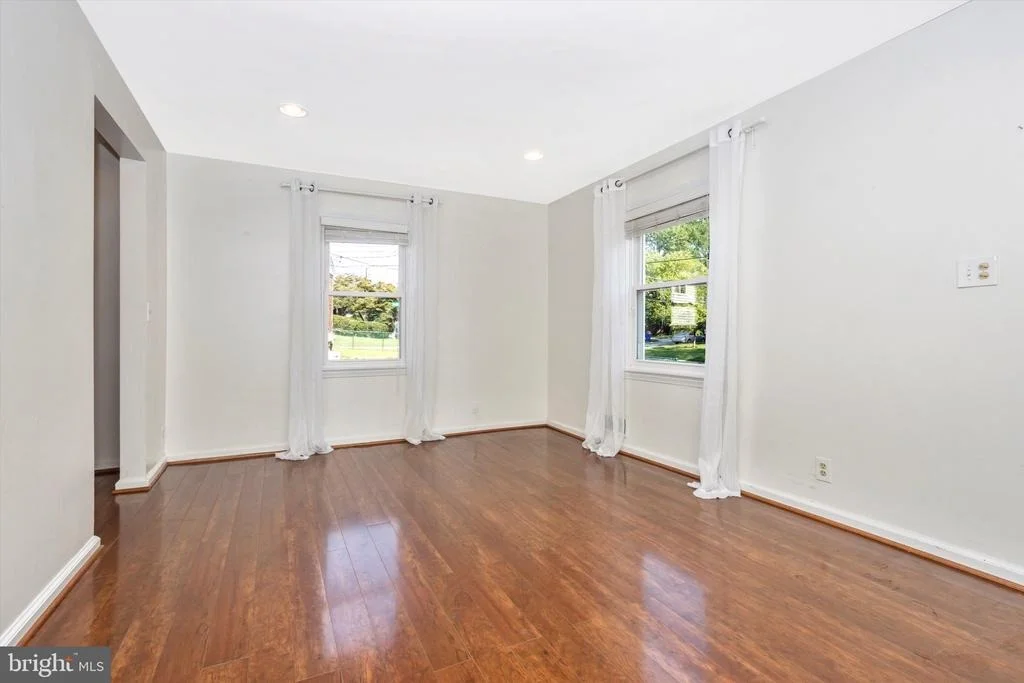Photo of 1304 WINDHAM LANE