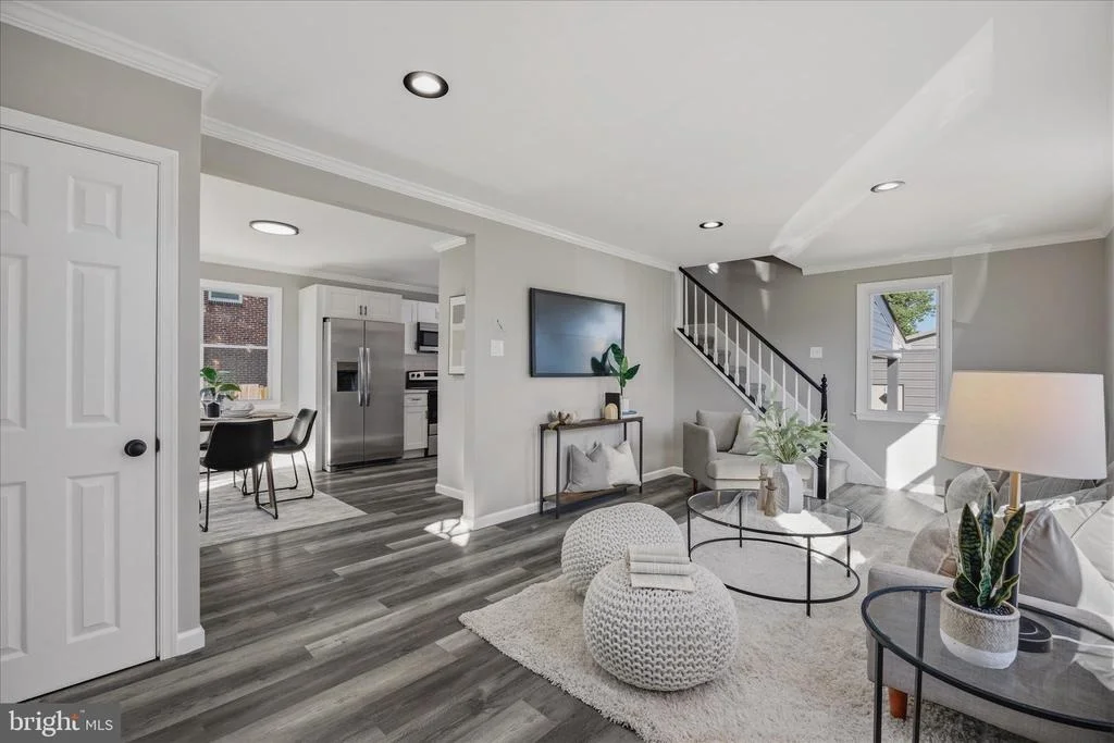 Photo of 183 KENWOOD ROAD
